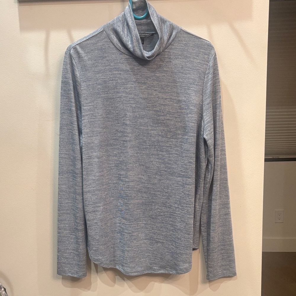 Women’s Banana Republic Heather Blue Turtleneck Sweater